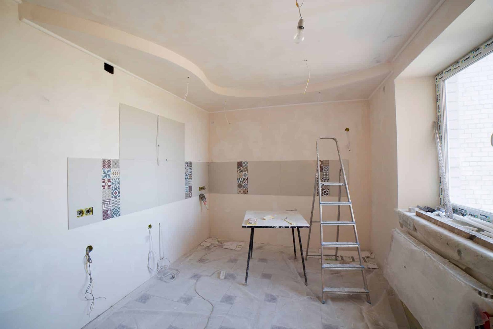 ¿Puedo negarme a pagar una obra mal hecha? Extras de la reforma y certificado final de obra (2026)